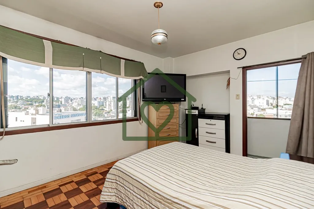 Imagem APARTAMENTO DE 121 m2, MOBILIADO 3 QUARTOS, 2 BANHEIROS, QUARTO AUXILIAR TRANSFORMADO EM SALA DE JAN...
