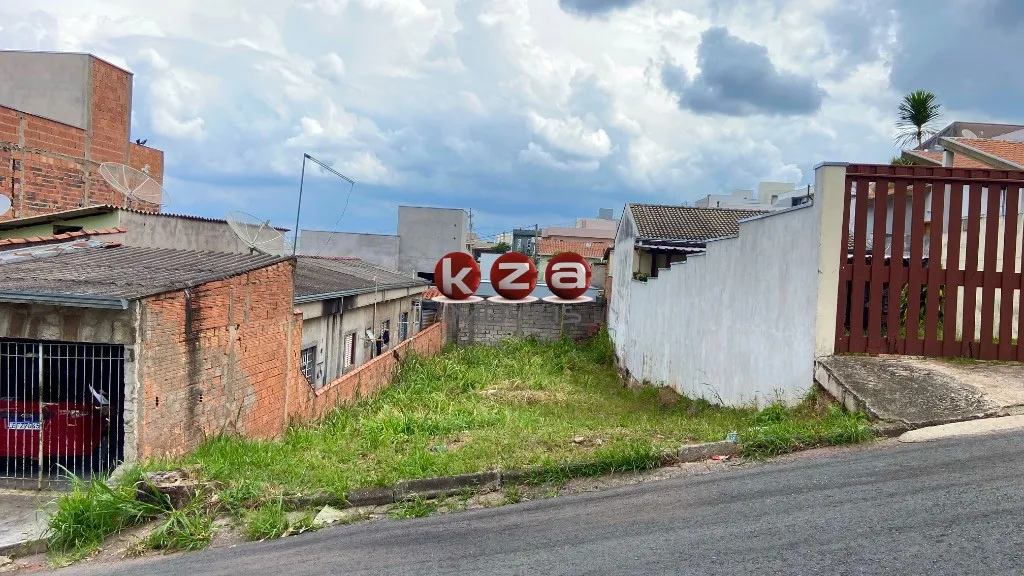 Imagem Oportunidade! Terreno à venda em Valinhos-SP, no Bosque dos Eucaliptos, com 240,00 m² de área