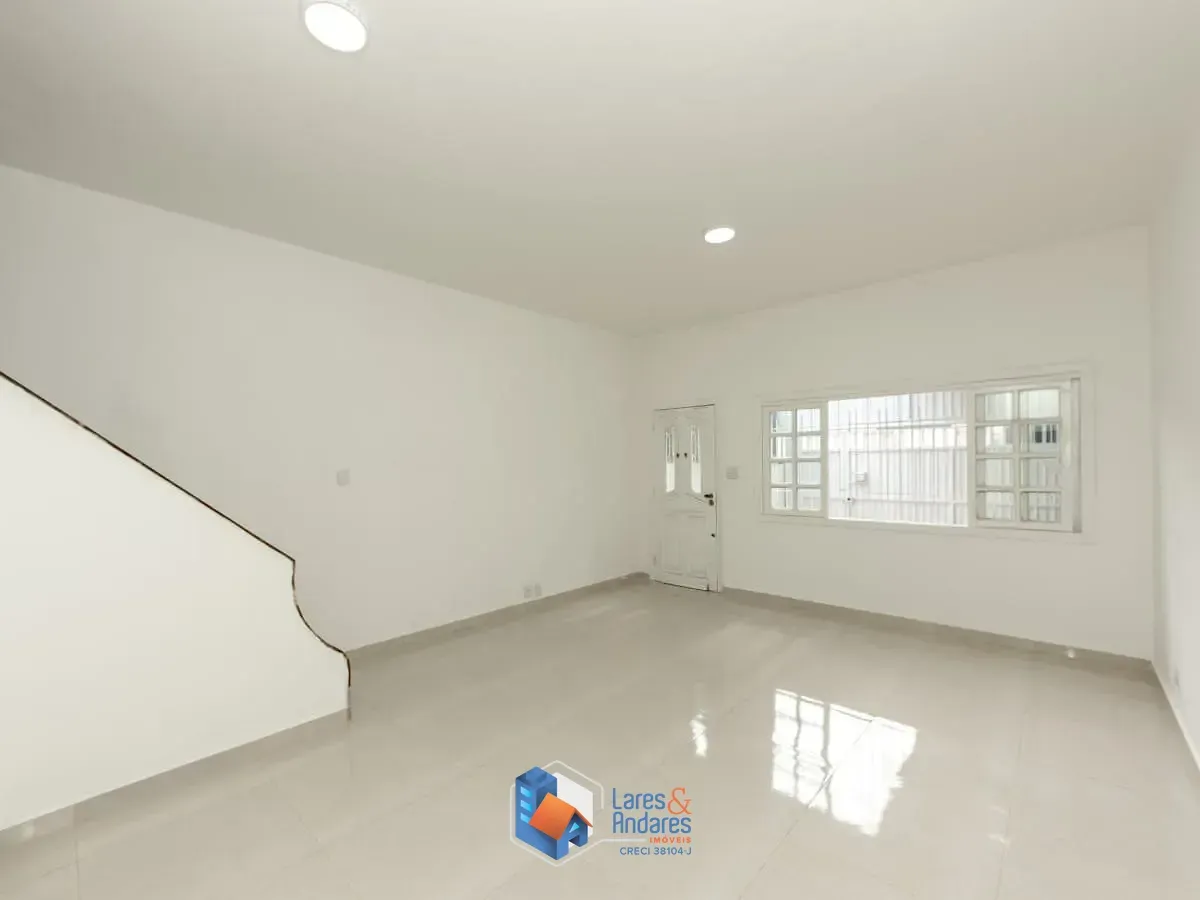Imagem Sobrado para venda em Santana com 3 quartos, 110m²
