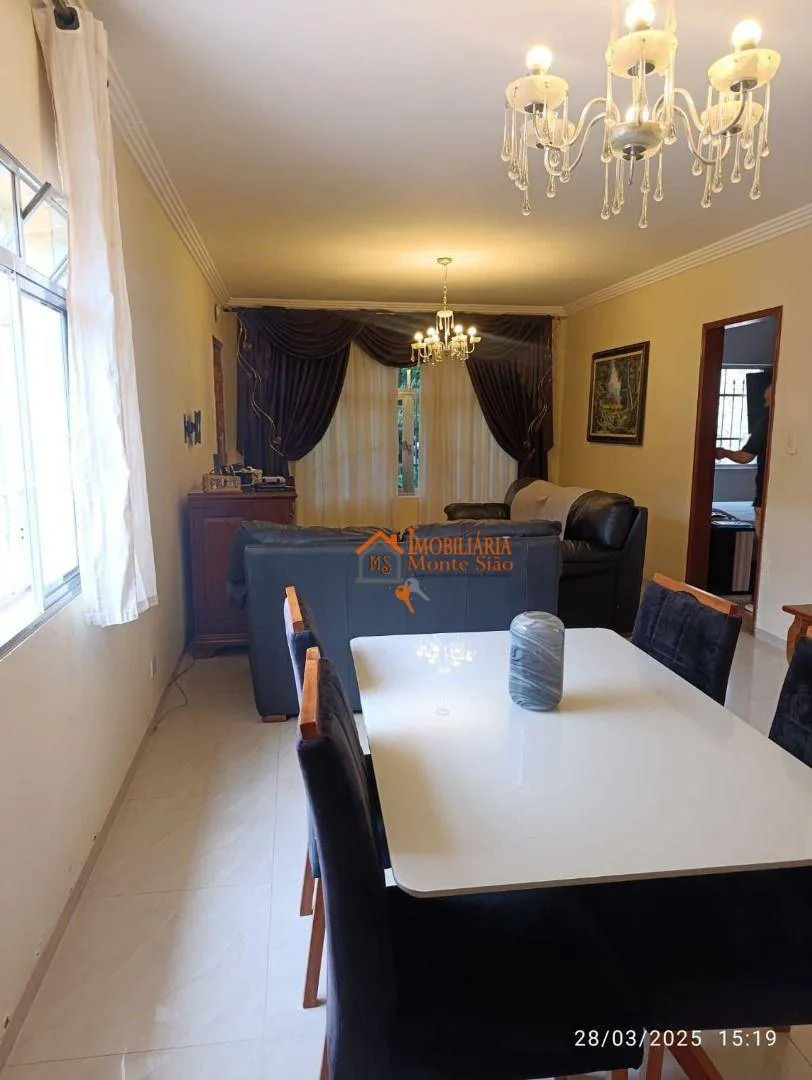 Imagem Casa com 5 dormitórios à venda, 240 m² por R$ 1.259.000,00 - Jardim Vila Galvão - Guarulhos/SP