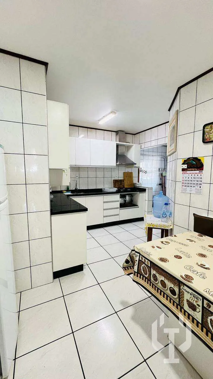 Imagem Apartamento Frente Mar Pronto para Morar em Meia Praia