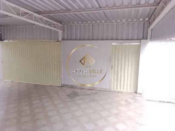 Imagem Casa 3 Dormitórios (1 suíte), 330 m2 em Heliodora Minas Gerais.