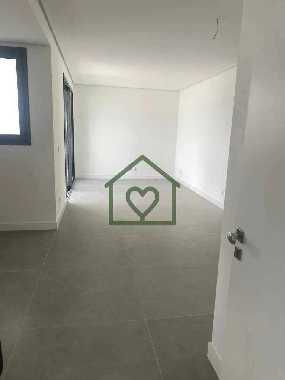 Imagem Excelente apartamento à VENDA no Bairro Chácara das Pedras!
Imóvel NOVO (nunca habitado), com 2 d...