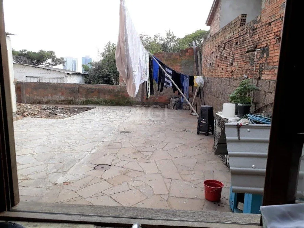 Imagem Casa para Venda - 90m², 2 dormitórios, 2 vagas - Cristal