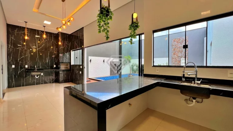 Imagem Casa 5 Suítes, 260 m² c/ Lazer na 106 Norte