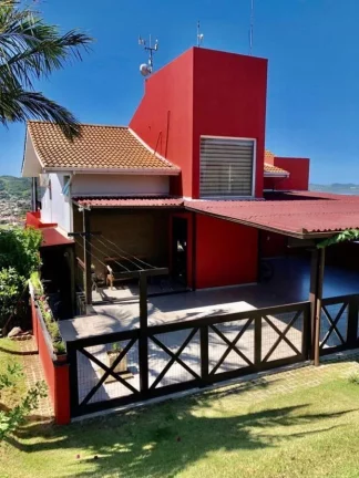 Imagem Imperdível Casa de Alto Padrão com Vista para Mar, Lagoa e Cidade em Garopaba-SC!