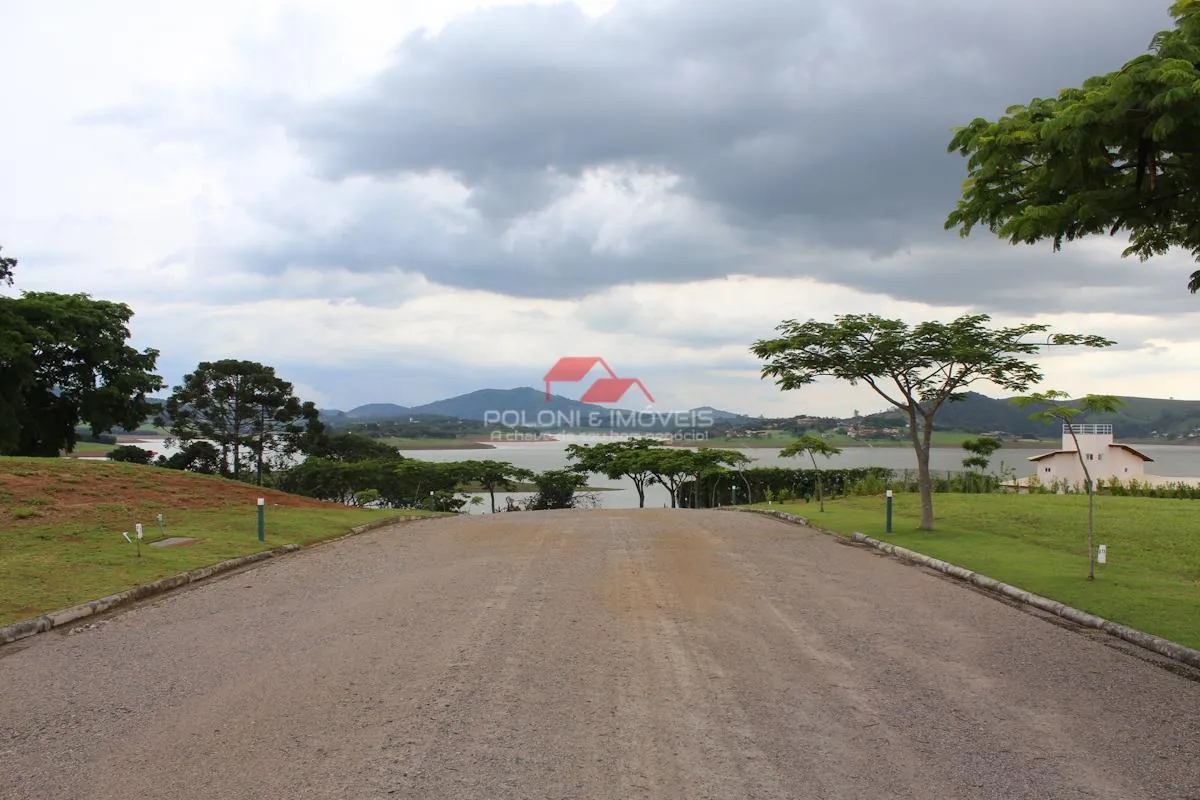 Imagem TERRENO EM CONDOMINIO PONTA DAS CASTANHEIRAS- PIRACAIA