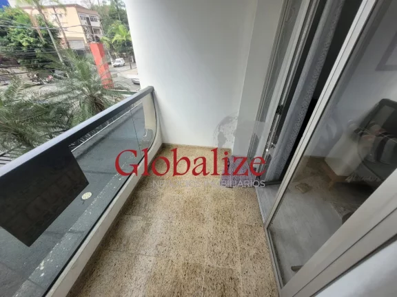 Imagem APARTAMENTO 02 QUARTOS + DEPENDÊNCIA DE EMPREGADA R$680.000,00, PRÓXIMO DA PRAIA, VILA RICA, APARTAMENTO ENORME E COM SACADA E LOCAL PRIVILEGIADO