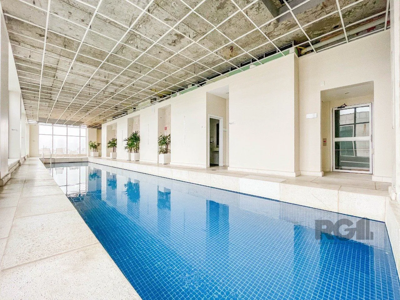 Imagem APARTAMENTO DE 38M² COM 1 DORMITÓRIO E 1 VAGA - BAIRRO PRAIA DE BELAS