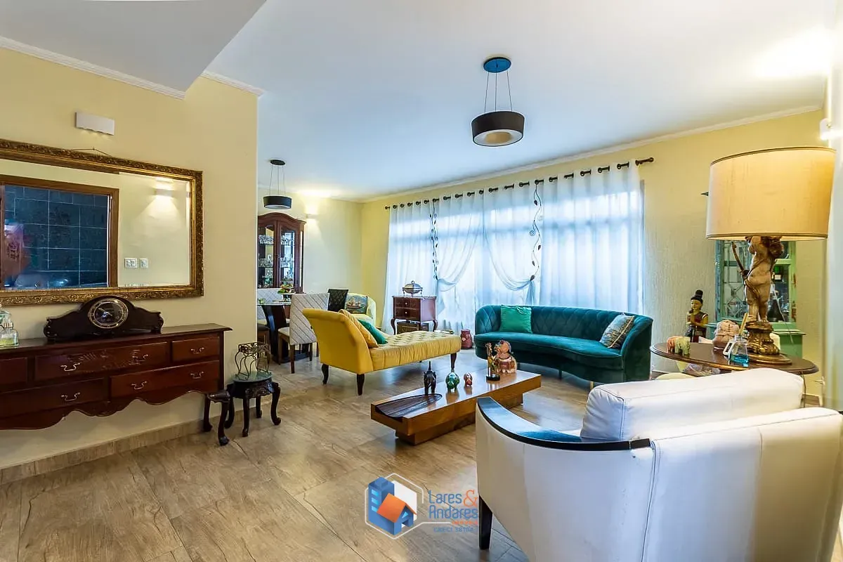 Foto do imóvel Casa para venda em Bosque da Saúde com 4 quartos, sendo 2 suítes, 267m² em Rua Oscar Bressane