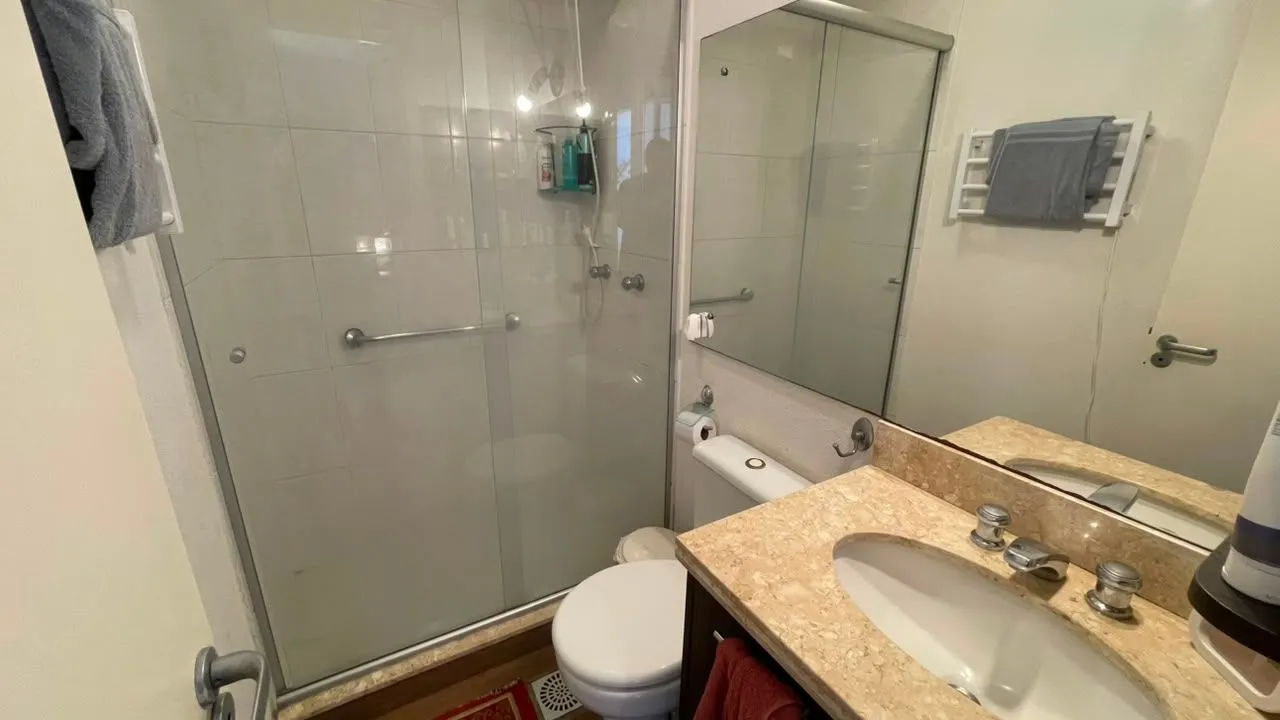 Imagem Casa 4 dorms com energia solar em condomínio