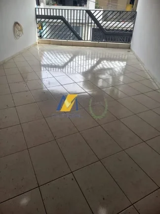 Imagem Aconchegante Sobrado a Venda -SP