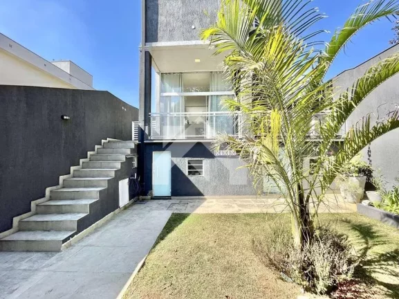 Imagem Casa de Condomínio em Pitas - Cotia