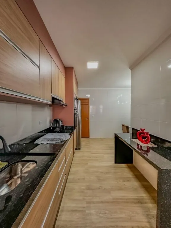 Imagem APARTAMENTO COM 130,00 m² - OCIAN - PRAIA GRANDE SP