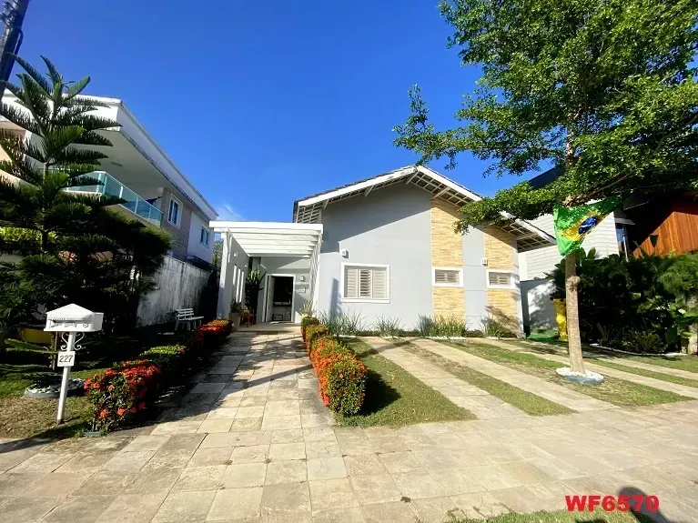 Imagem Casa de Condomínio com 4 Quartos à Venda, 228 m² em Pires Façanha - Eusébio