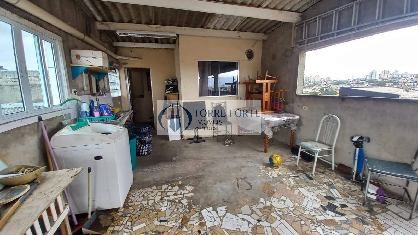 Imagem ótimo sobrado com 4 dormitórios e 2 vagas com varanda gourmet na Vila Rica
