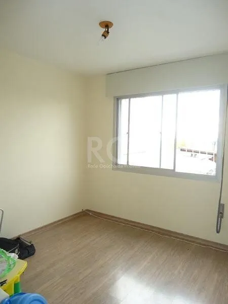 Imagem Apartamento para Venda - 80m², 2 dormitórios, 1 vaga - Cristo Redentor