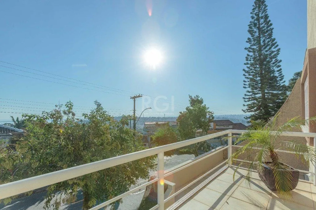 Imagem Casa a venda com 400m², bairro, Teresópolis