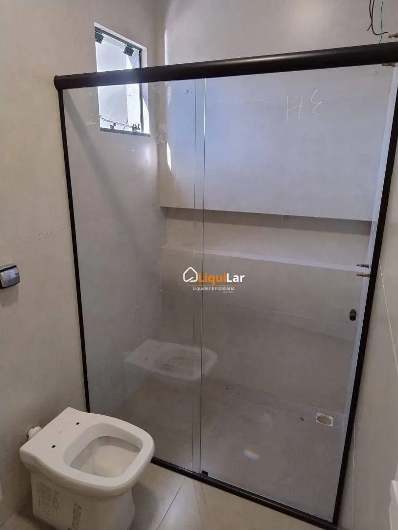 Imagem Casa Térrea à Venda no Rita Vieira com Piscina, Pé-Direito Duplo, Suíte e Área Gourmet