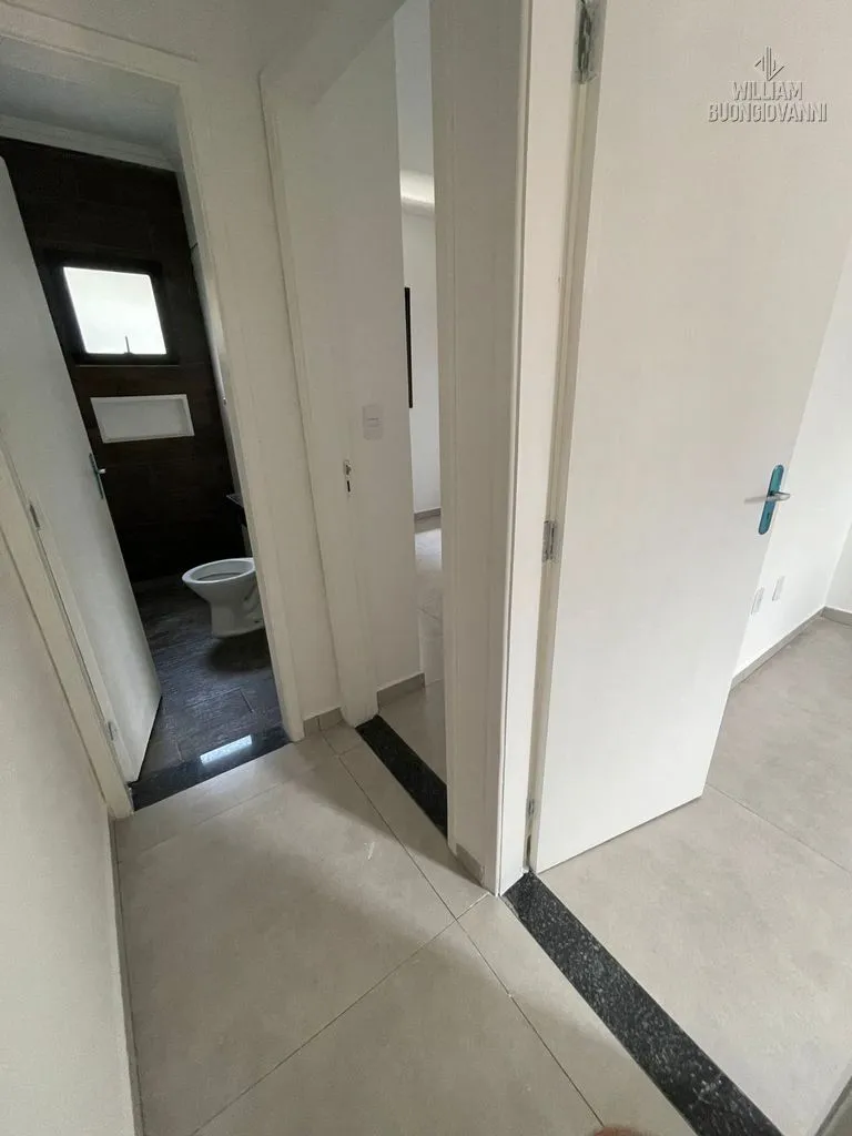 Imagem Belíssima Casa de Condomínio com 2 dormitórios