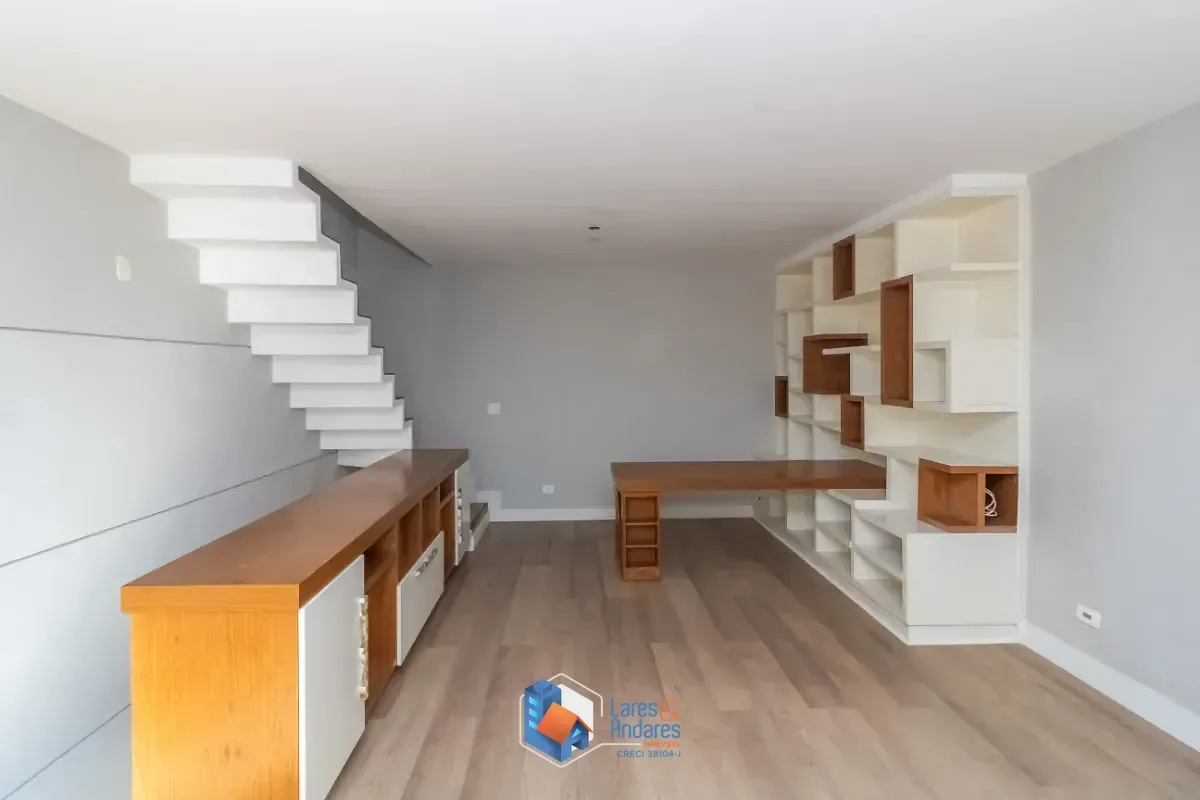 Imagem Triplex para venda em Itaim Bibi com 1 quarto, sendo 1 suíte, 90m²