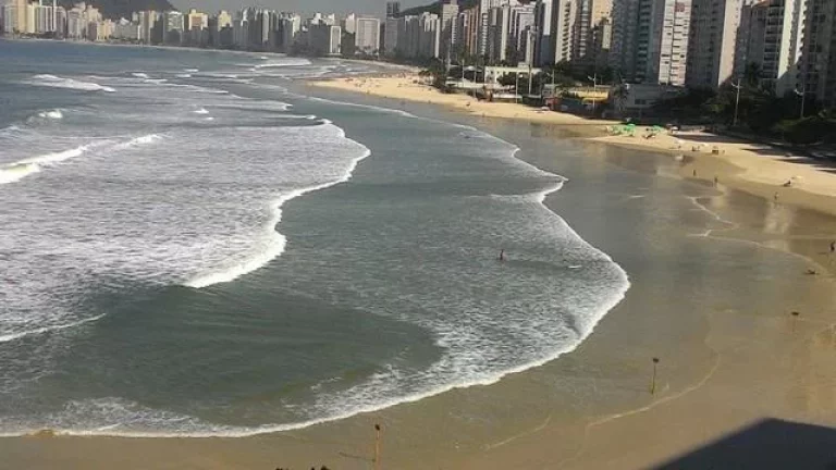 Imagem Pitangueiras *Frente Total Mar,Vista Cinematográfica*,Local Nobre,200 M² de Área Útil,Fino Acabamento,2 Garagens,Top,Alto Padrão
