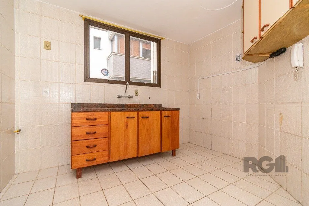 Imagem Apartamento no bairro Petrópolis de 2 dormitórios e vaga