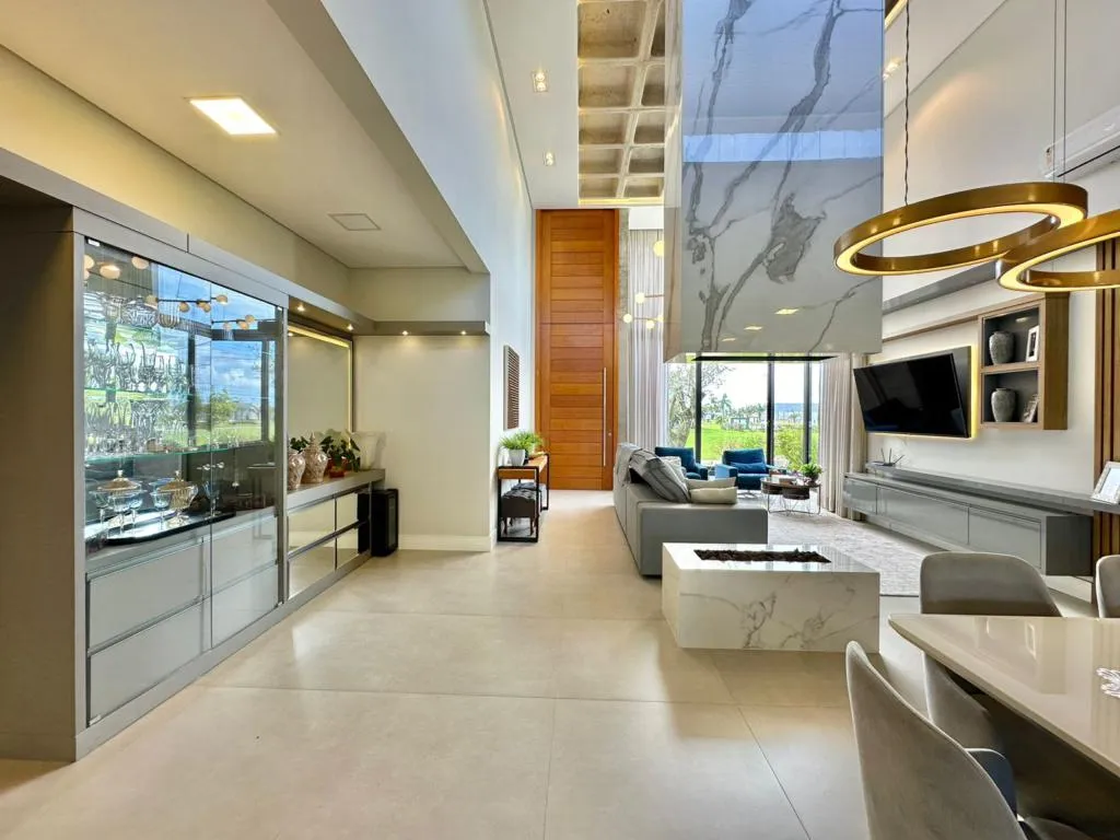 Foto do imóvel: Casa em Condominio 4 Dormitórios - Bairro Dubai em Rua Honorio Germano