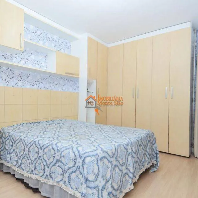 Imagem Sobrado com 5 dormitórios à venda, 260 m² por R$ 689.000,00 - Jardim Santa Clara - Guarulhos/SP