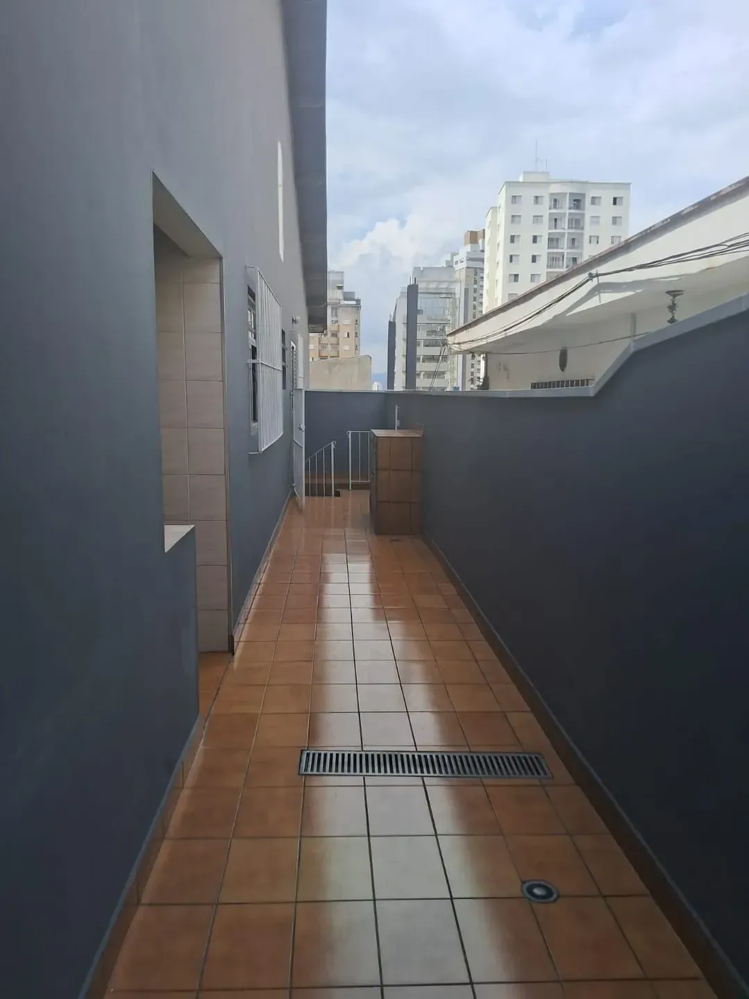 Imagem Casa com 3 Quartos para Alugar, 200 metros em Vila Osasco - Osasco