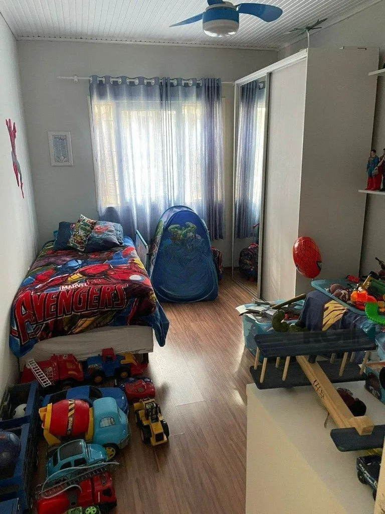 Imagem Casa de alvenaria, 03 dormitórios próximo a Av. Teresópolis