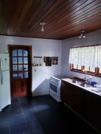 Imagem Chácara com 5 Quartos à Venda, 20.000 m² em Prado - Nova Friburgo