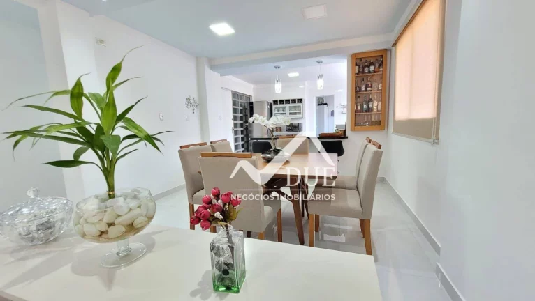 Imagem Apartamento com 2 dormitórios à venda, 103 m² por R$ 885.000,00 - Gonzaga - Santos/SP