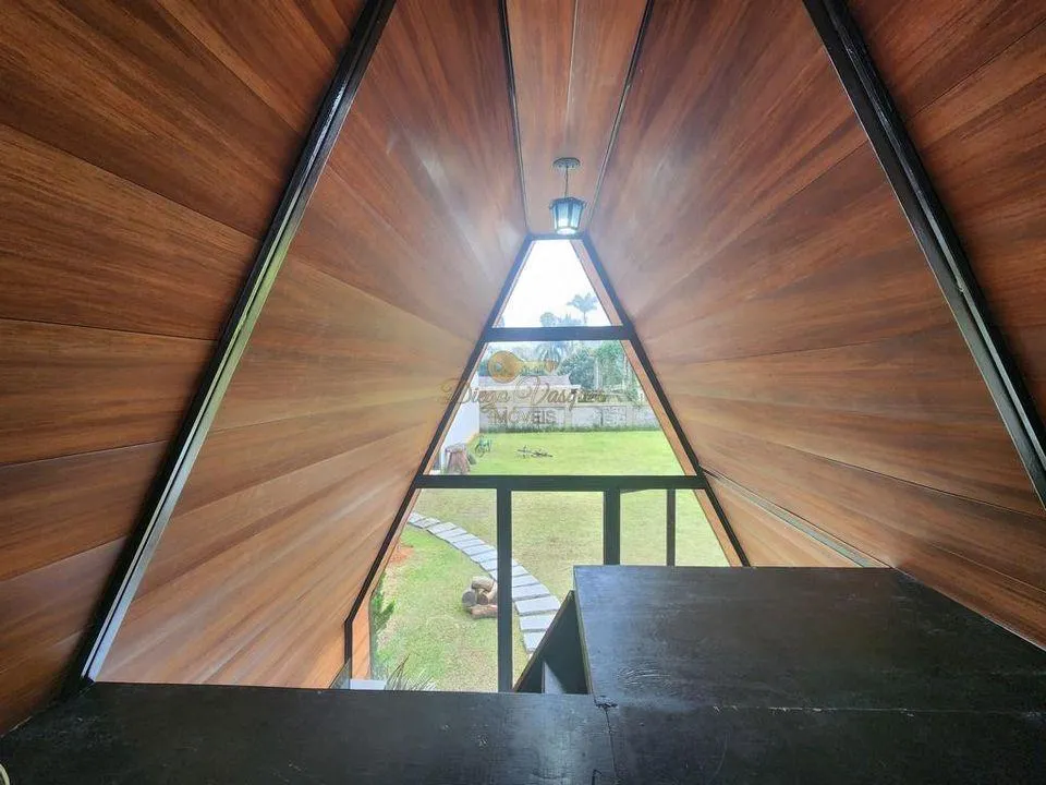 Imagem Casa para Venda em Teresópolis / RJ no bairro Várzea