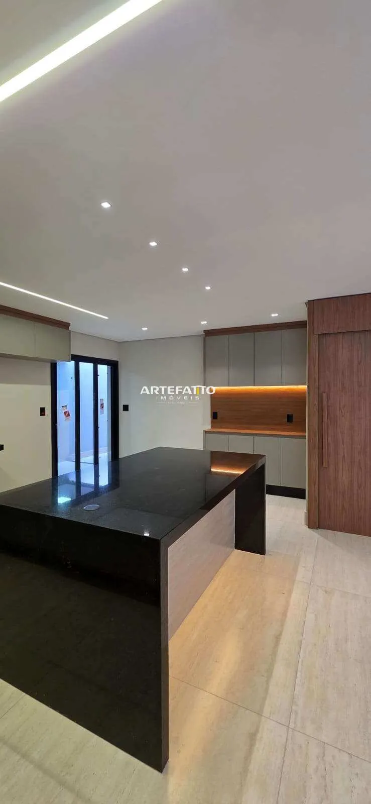 Imagem Casa à venda em Franca, Jardim Veneza, com 3 quartos, 230m2