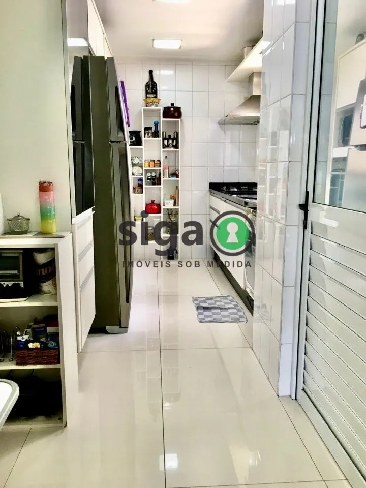 Imagem Apartamento à Venda no Morumbi - 3 Suítes - 5 Banheiros - Condomínio Completo