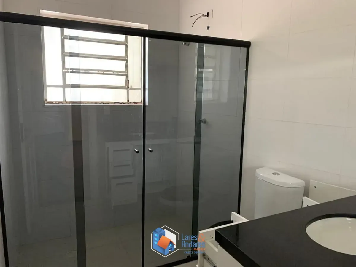Imagem Casa para venda em Vila Maria Alta com 6 quartos, sendo 1 suíte, 815m²