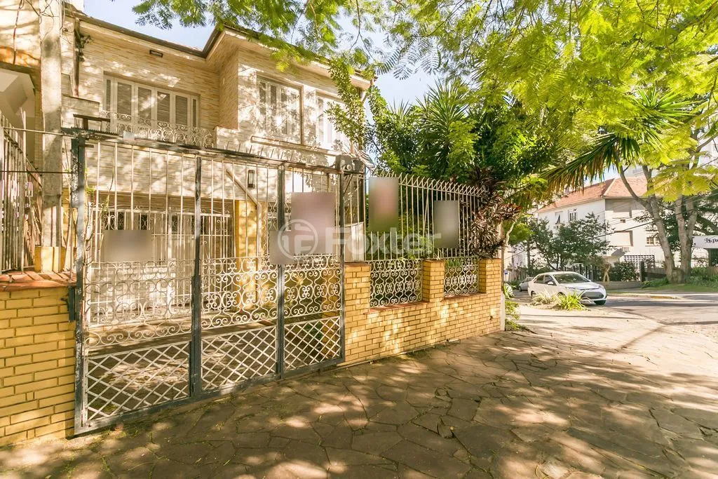 Imagem Casa 4 dorms à venda Rua Sinimbú, Petrópolis - Porto Alegre