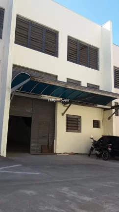 Imagem Galpão com 950m2 em Alphaville Industrial - Barueri