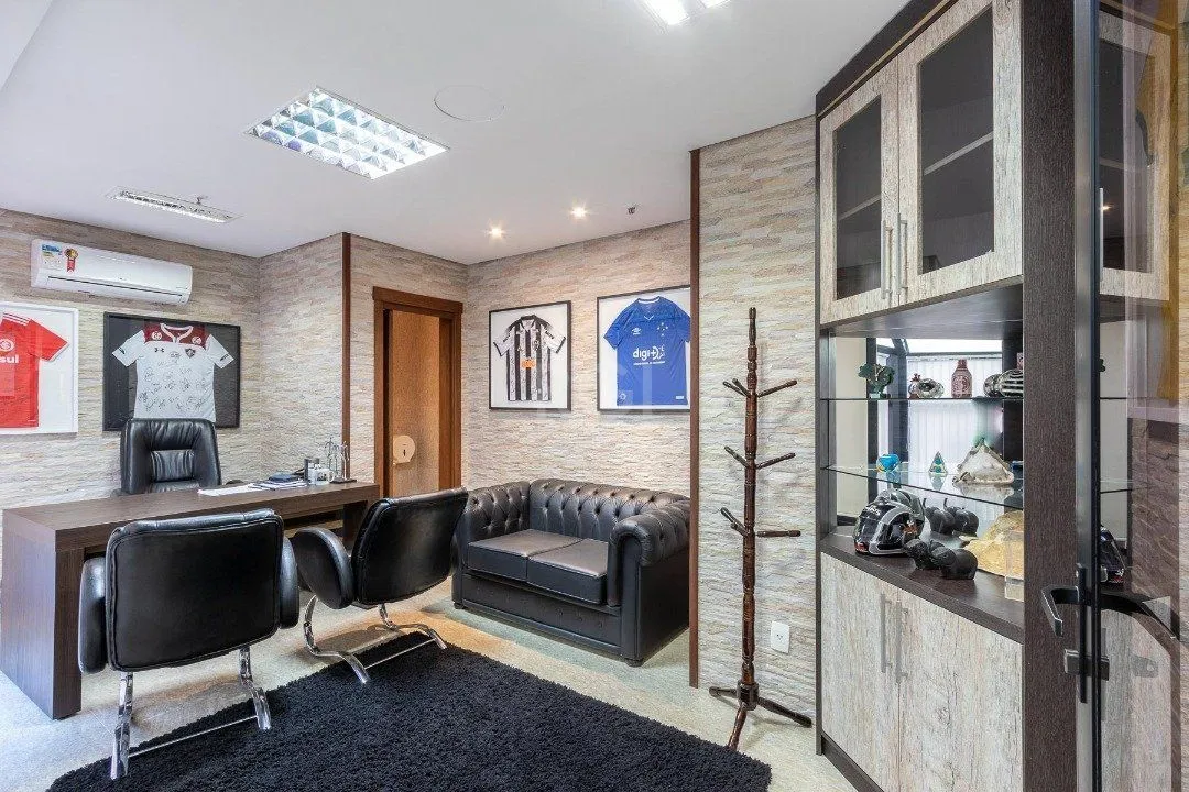 Imagem Cobertura Comercial para Venda - 101m², 0 dormitórios, Praia de Belas
