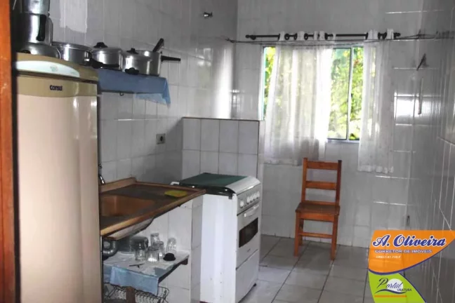 Imagem Prédio com 10 apartamentos Pereque Açu.