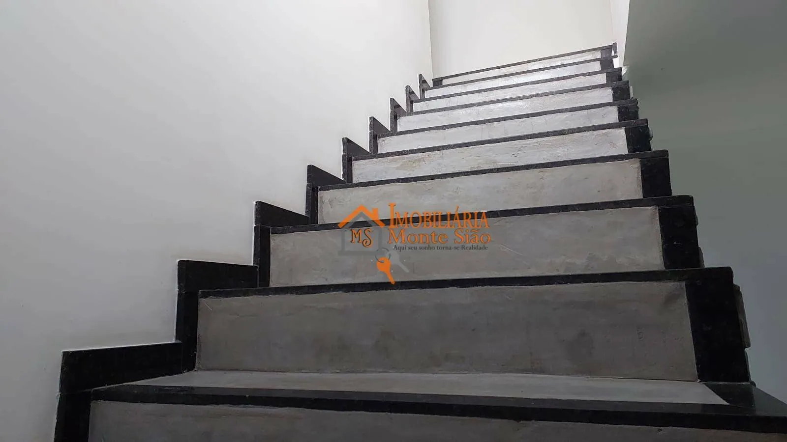 Imagem Sobrado com 3 dormitórios à venda, 150 m² por R$ 900.000,00 - Parque Continental II - Guarulhos/SP