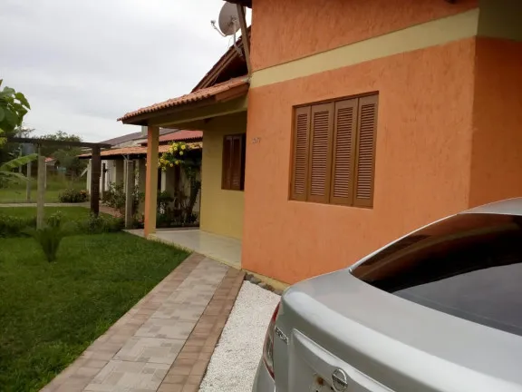 Imagem Casa com 2 Quartos à Venda, 90 m² em Capão Novo - Capão da Canoa