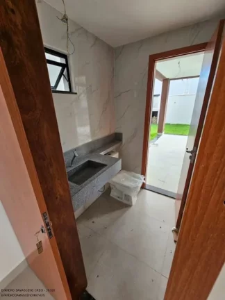 Imagem Casa de luxo em condomínio à venda em Catu de Abrantes, Camaçari-BA: 4 quartos, 4 suítes, 3 salas e 156m². Chegou a sua vez!