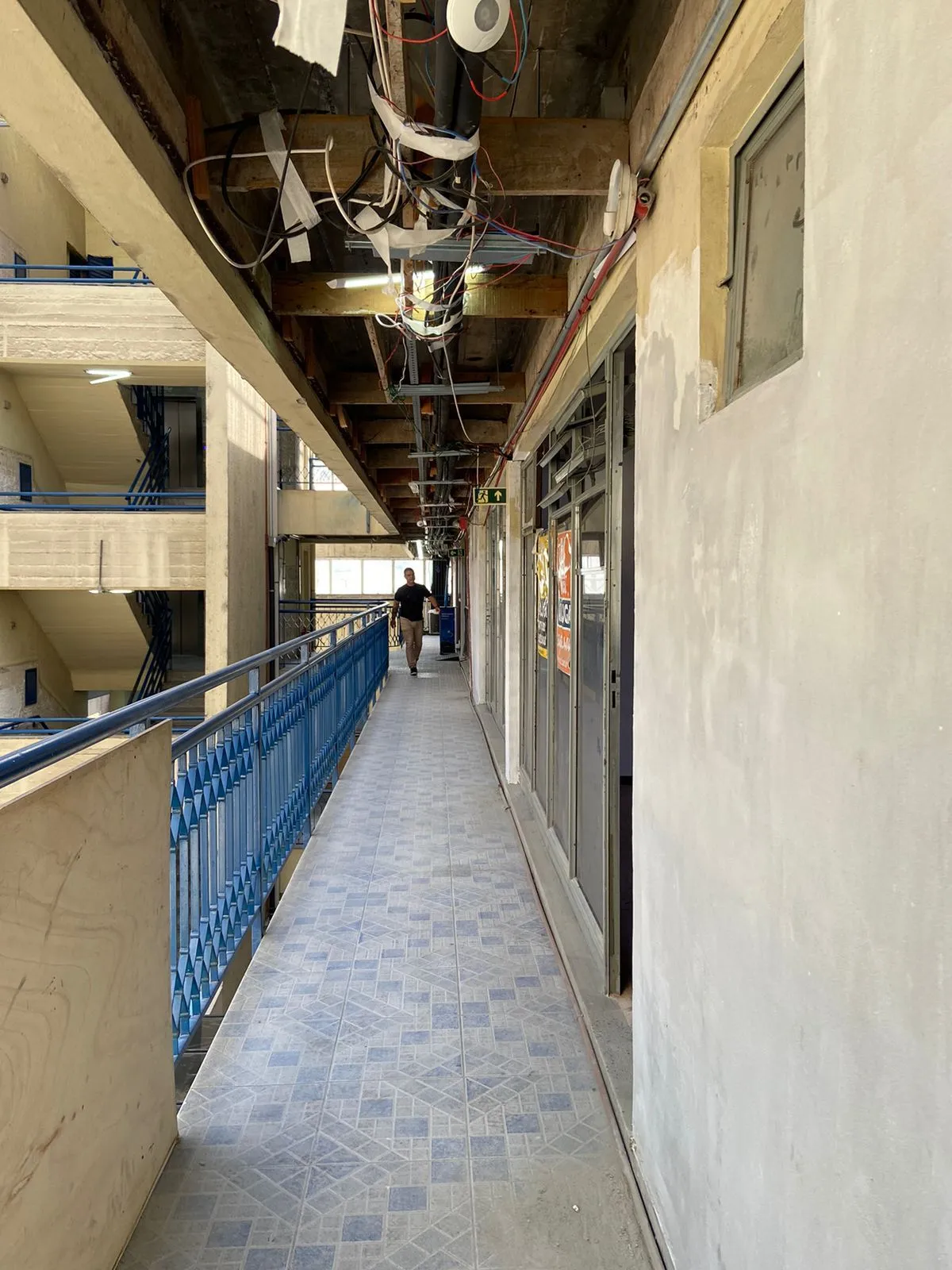 Imagem Cond. Centro Comercial Canoas Vende 2 salas , 124m², 62m² cada uma, 2 banheiros