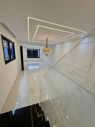 Imagem CASA COM 160 m² - GUILHERMINA - PRAIA GRANDE SP