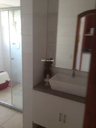 Imagem Luxuoso apartamento de 5 quartos com 5 suítes no Campo Belo, São Paulo-SP: 3 salas, 5 banheiros, 4 vagas e 447m² de área.