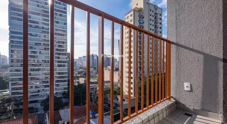 Imagem Studio à venda em Pinheiros, com 1 quarto, 1 banheiro, 24m² de área.