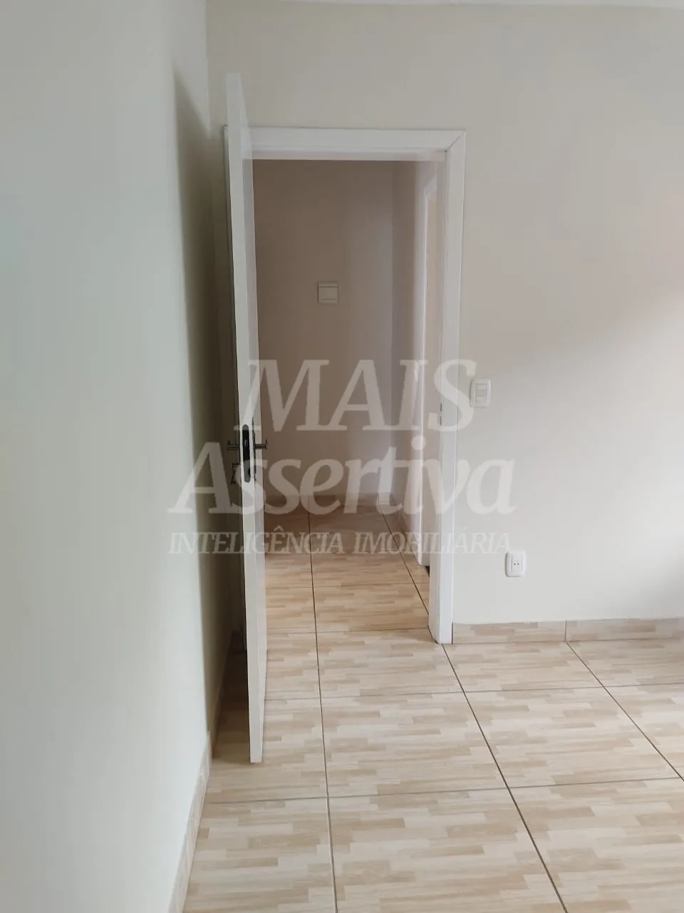 Imagem Sobrado 2 quartos para Venda no bairro Jardim Mauá em Novo Hamburgo