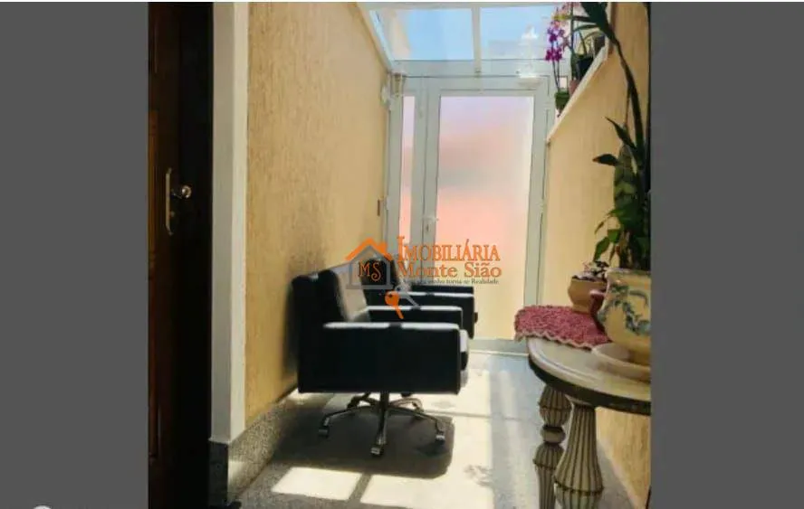 Imagem Sobrado com 4 dormitórios à venda, 190 m² por R$ 900.000,00 - Vila Rosália - Guarulhos/SP